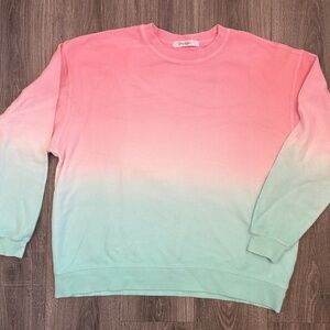 Women’s ombré corded crew shirt. Size large